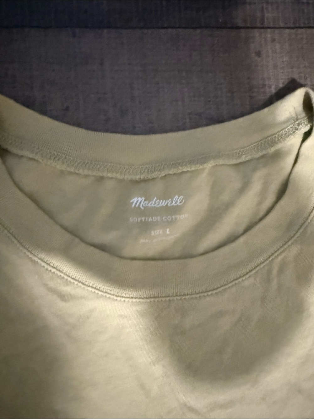 Madewell Men’s Crewneck Tee in Olive Green